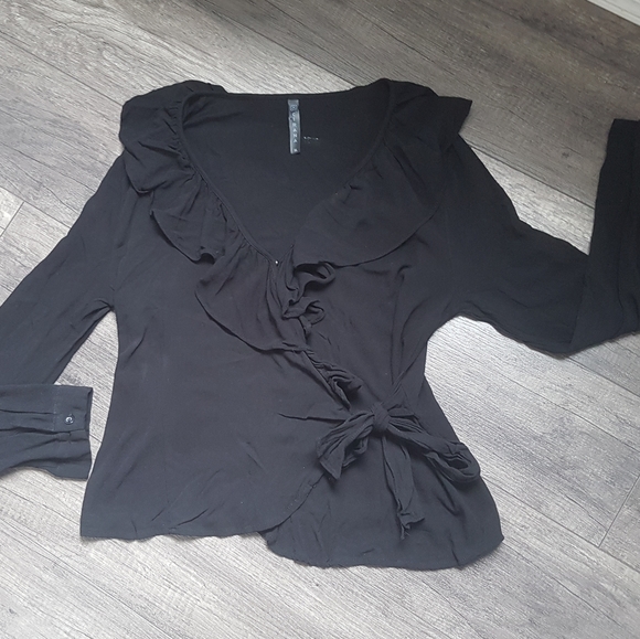 Cirana blouse - Picture 1 of 3